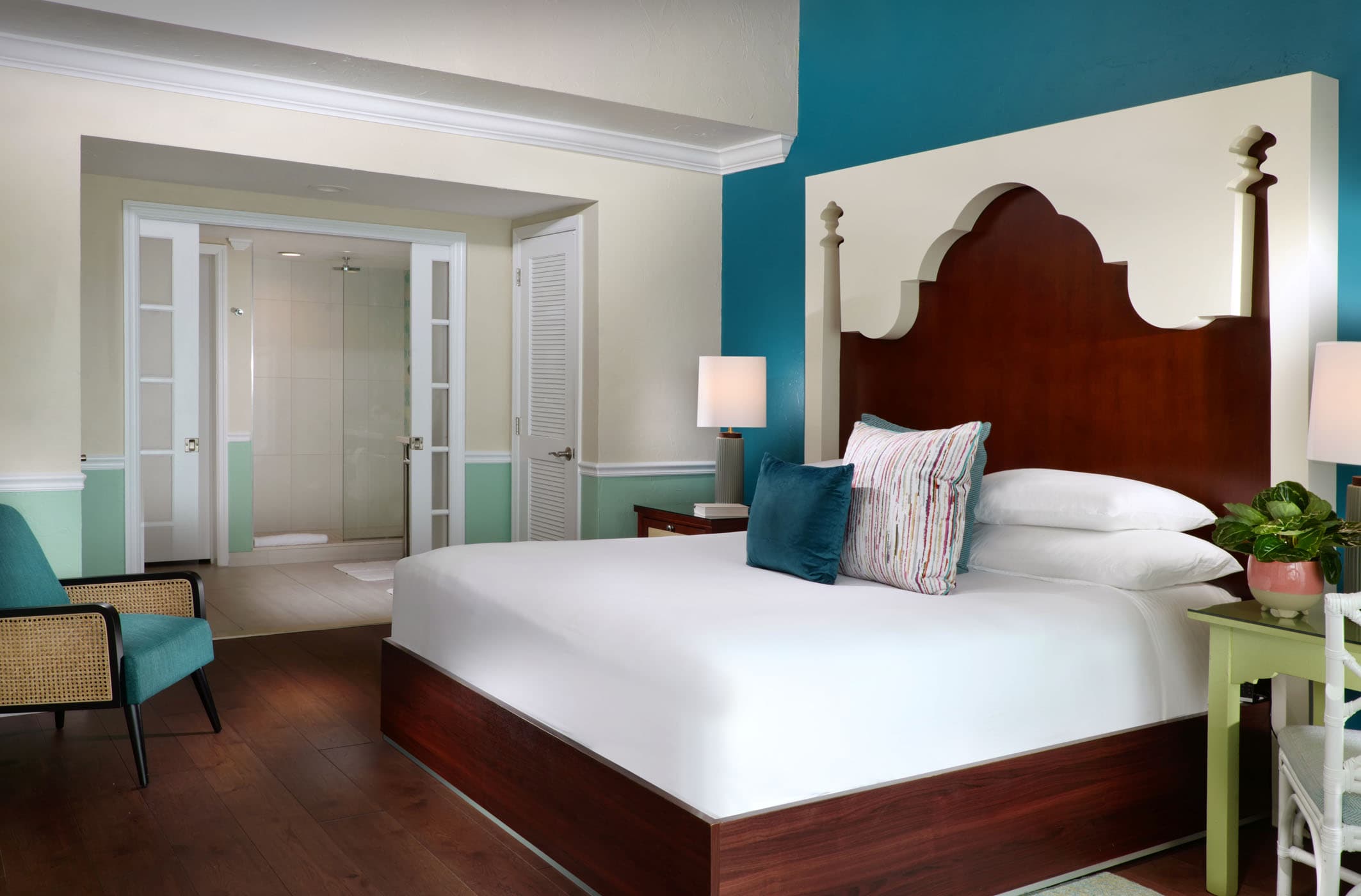 A king bed in a 1 Bedroom Suite at Ocean Key