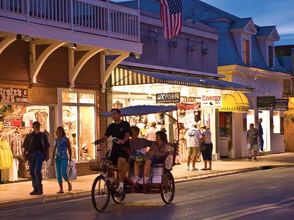 Duval Stret at nighttime